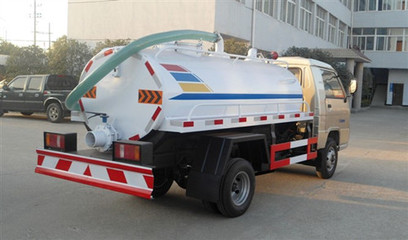 四平地區(qū)吸糞車價格及選購指南